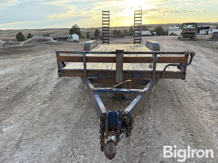 2003-titan-trailer-image-2