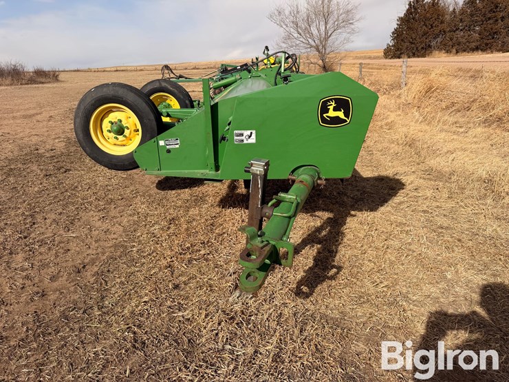 2013-john-deere-520-image-8