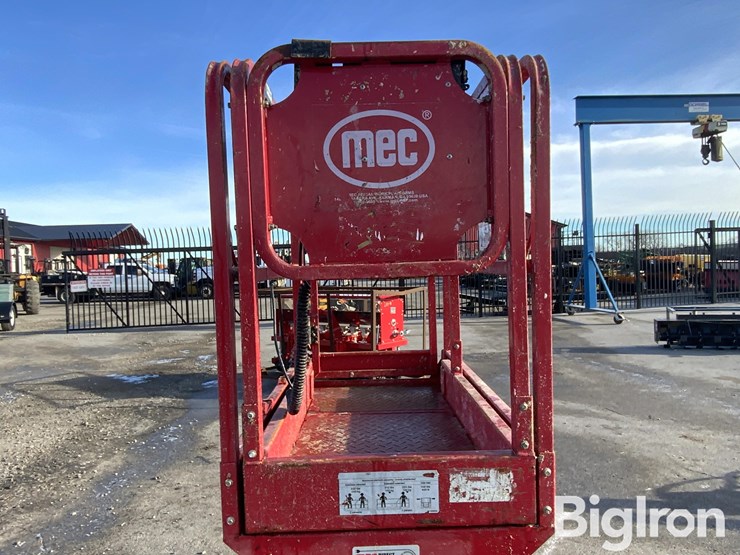 2018-massey-ferguson-730-image-17