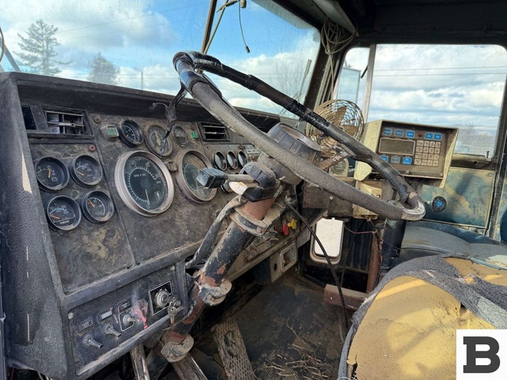 1986-kenworth-t600a-image-56