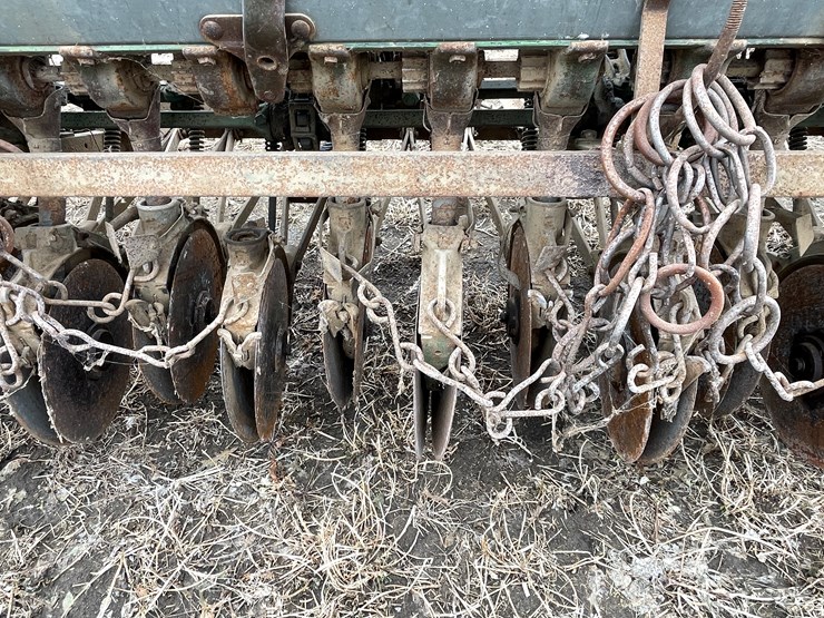 john-deere-10-image-12