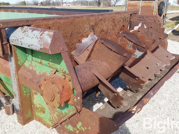 john-deere-785-image-18