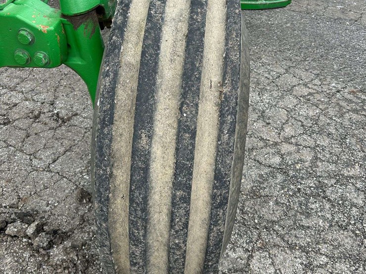 2000-john-deere-7810-image-21