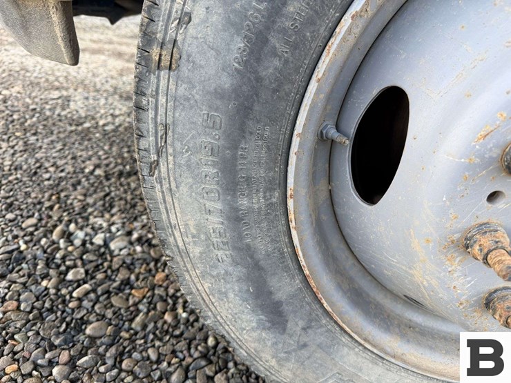 2006-ford-f450-image-9