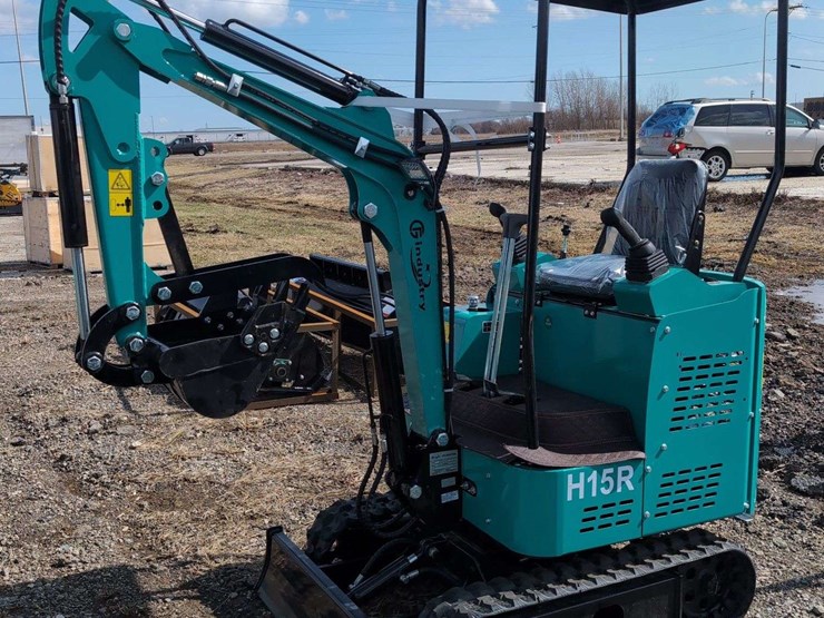 cfg-industrial-mini-excavator---h15r-image-1