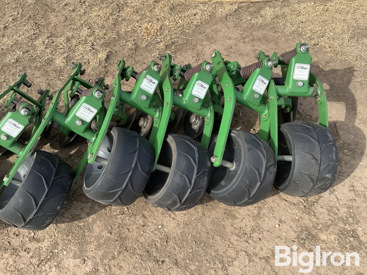 john-deere-a-image-15