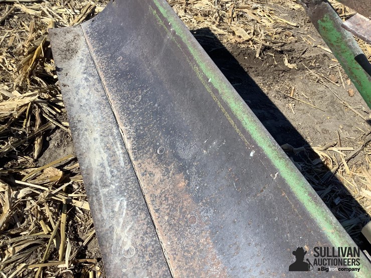 john-deere-7-image-17