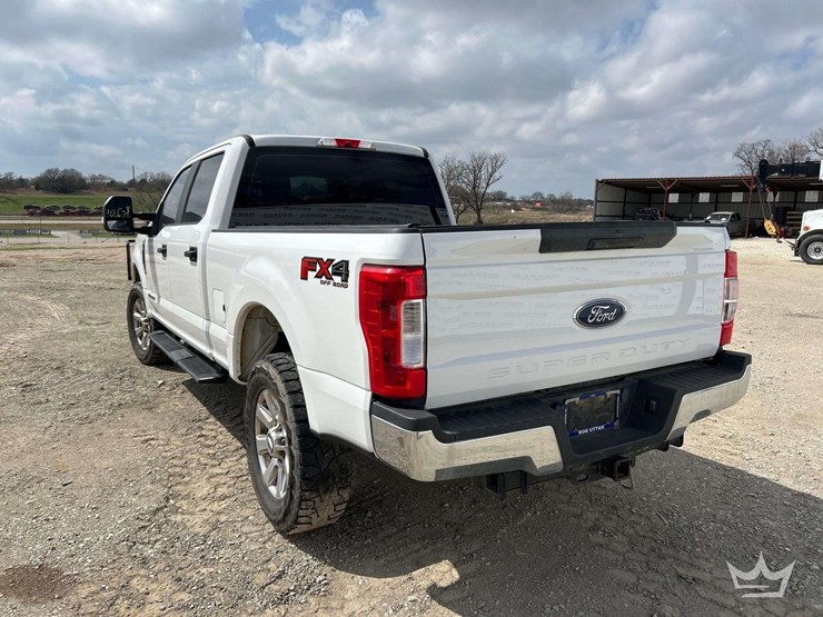 2019-ford-f250-image-2