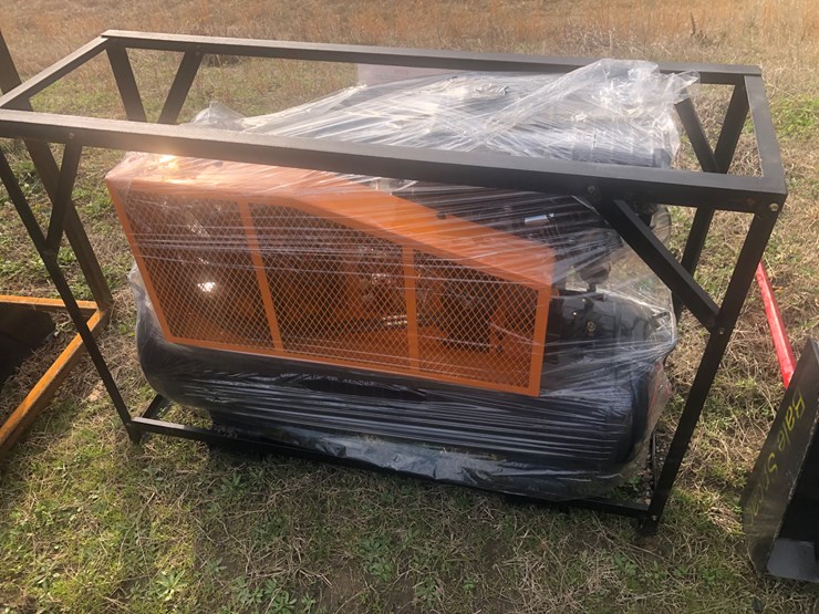 #50-•-40-gallon-air-compressor-image-1