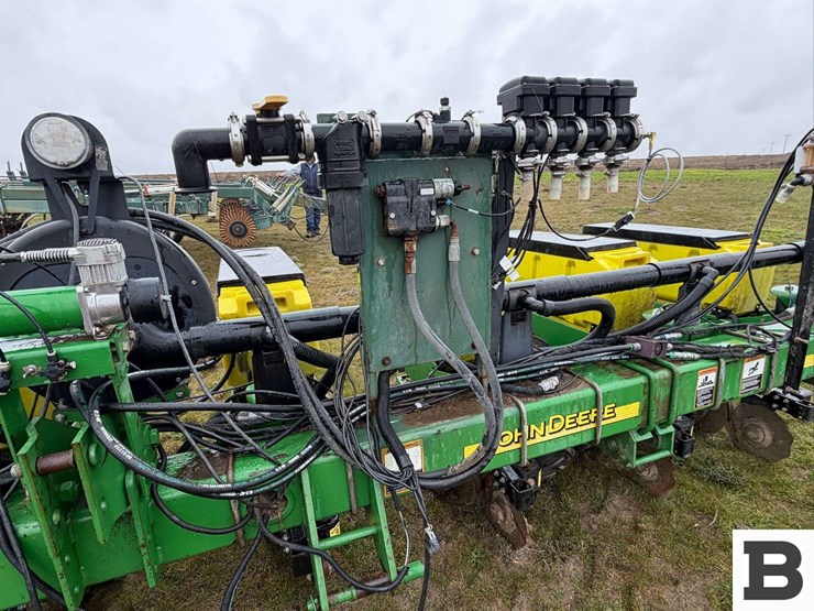 2008-john-deere-1700-image-25