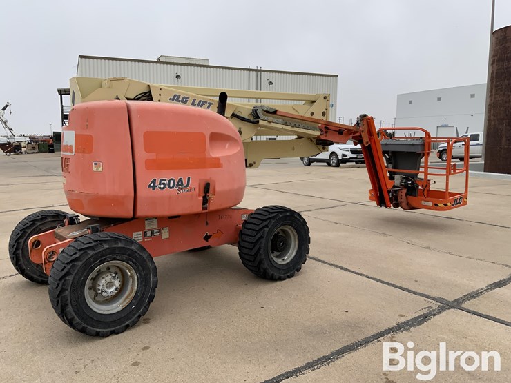 2005-jlg-450aj-image-5