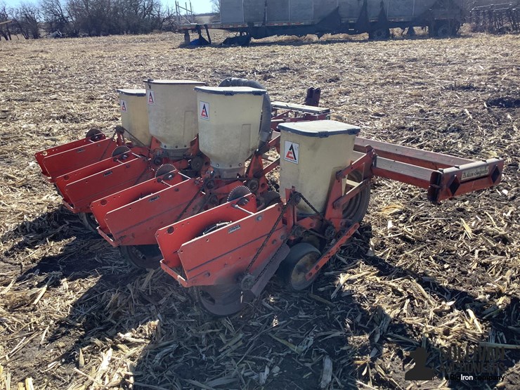 allis-chalmers-planter-image-5