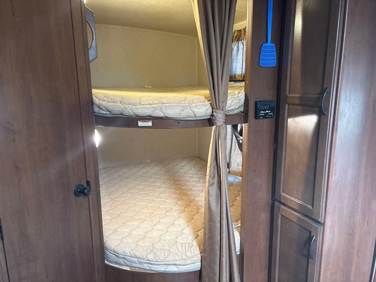 2015-jayco-white-hawk-28dsbh-camper-trailer-image-24