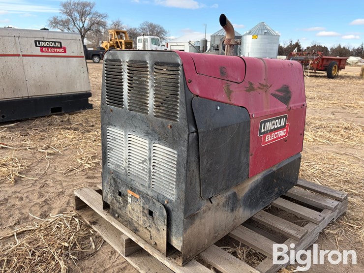 lincoln-electric-ranger-250-image-5