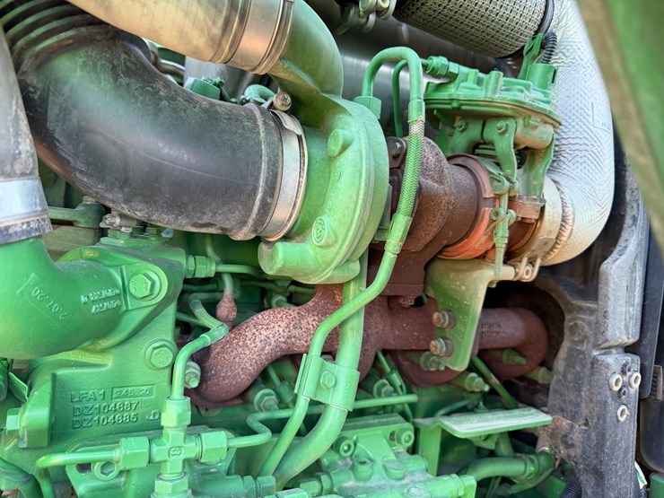 2017-john-deere-6120m-image-56