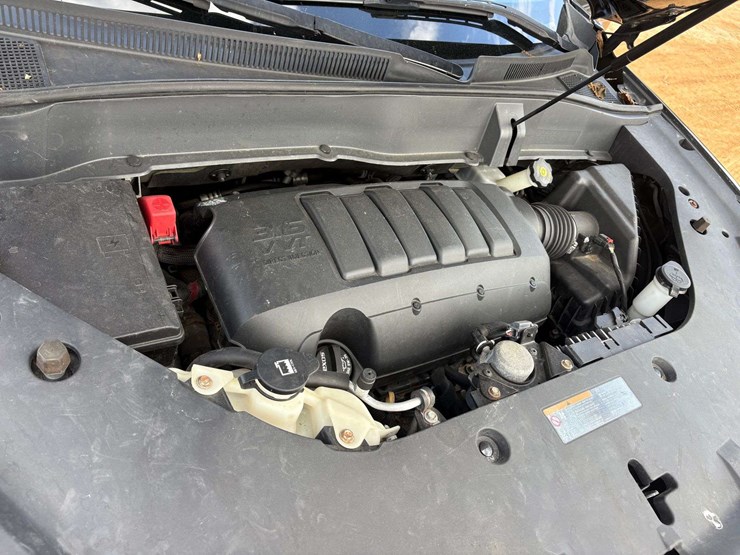 2016-gmc-acadia-slt-image-25