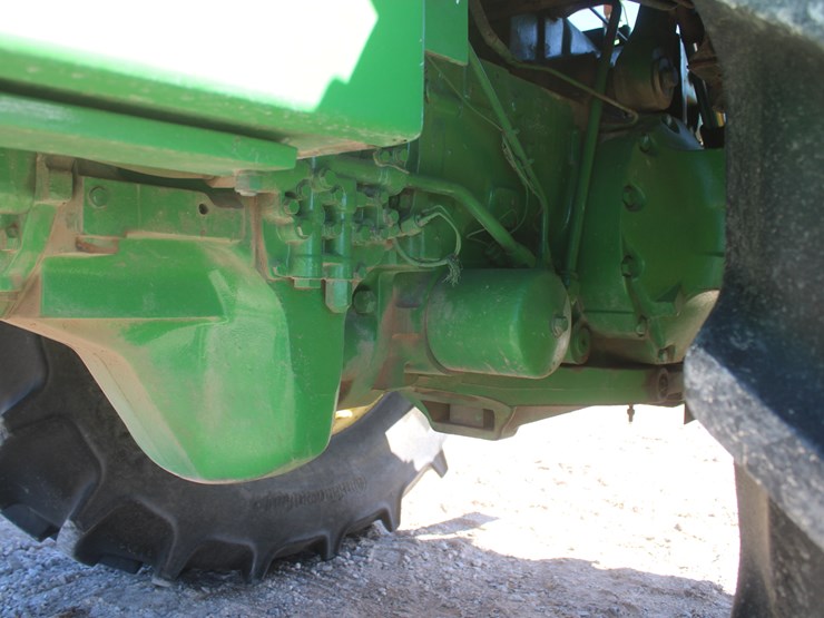 john-deere-4440-image-49