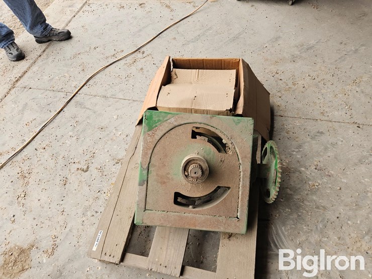 john-deere-s670-image-7