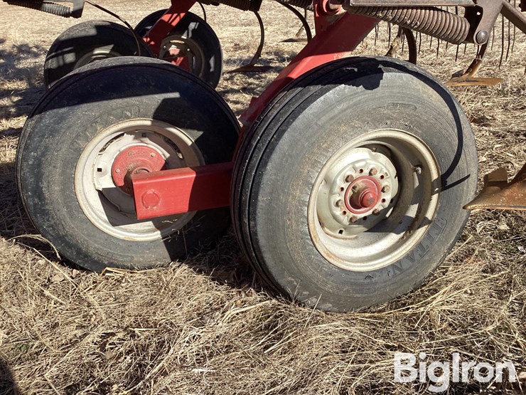 case-ih-4300-image-19