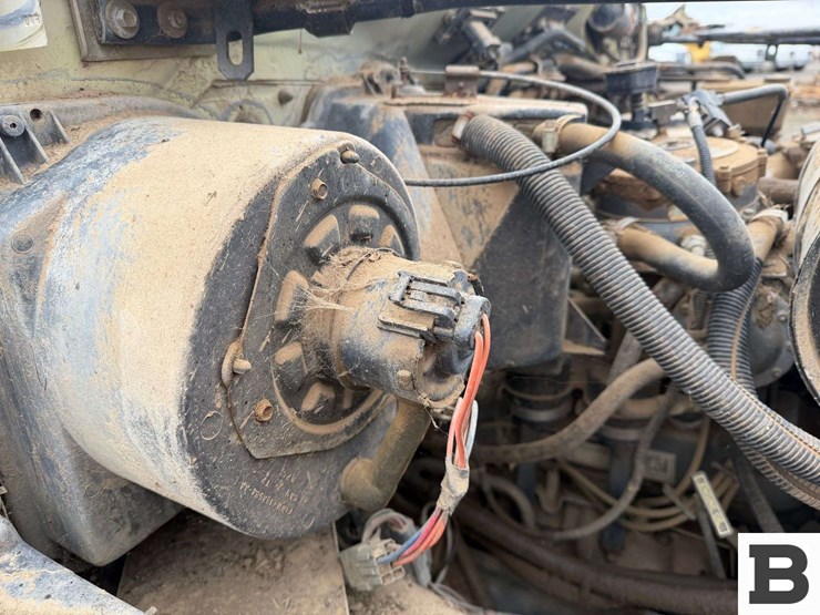 1992-ford-f700-image-42