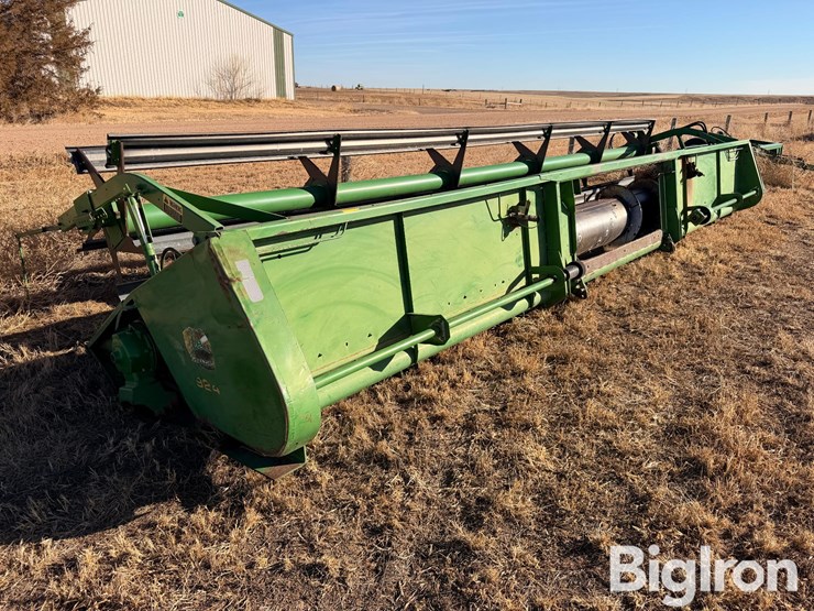 john-deere-924-image-6