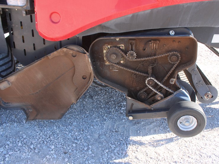 2019-case-ih-lb434xl-image-14