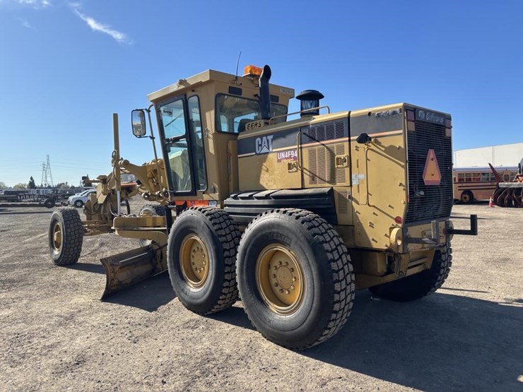 caterpillar-143h-image-4