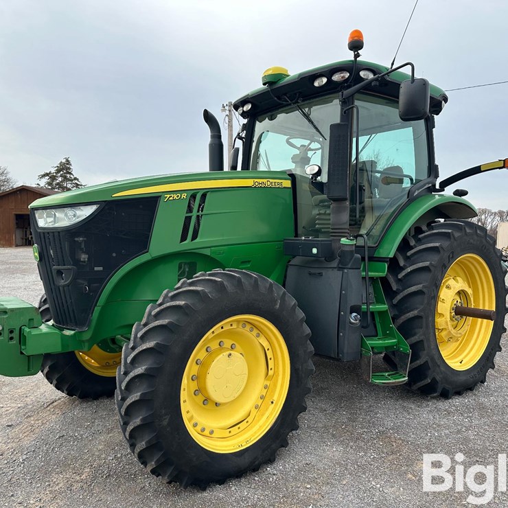 2015 JOHN DEERE 7210R