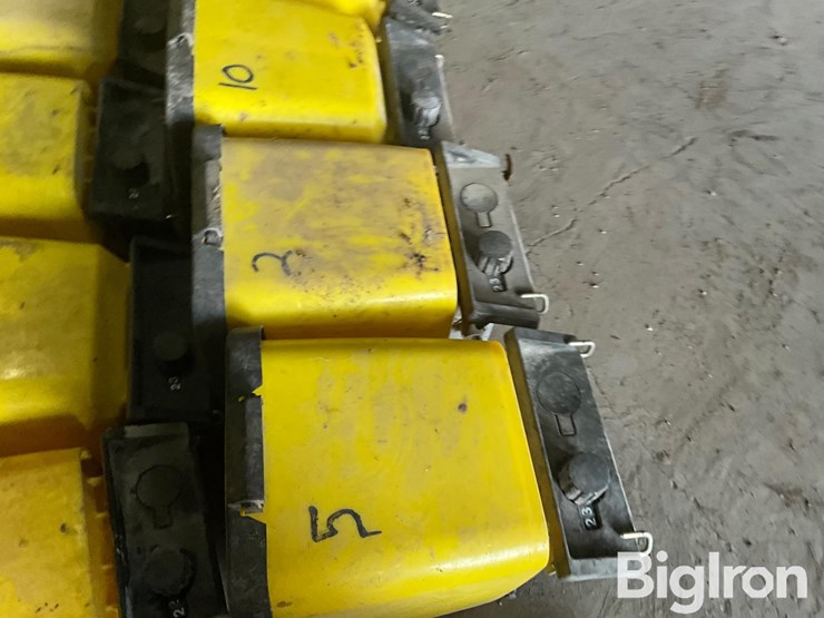 john-deere-7200-image-7