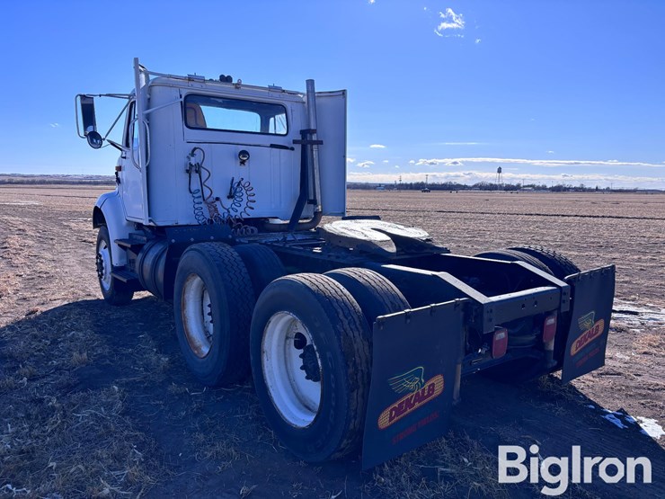 1992-international-8100-image-7