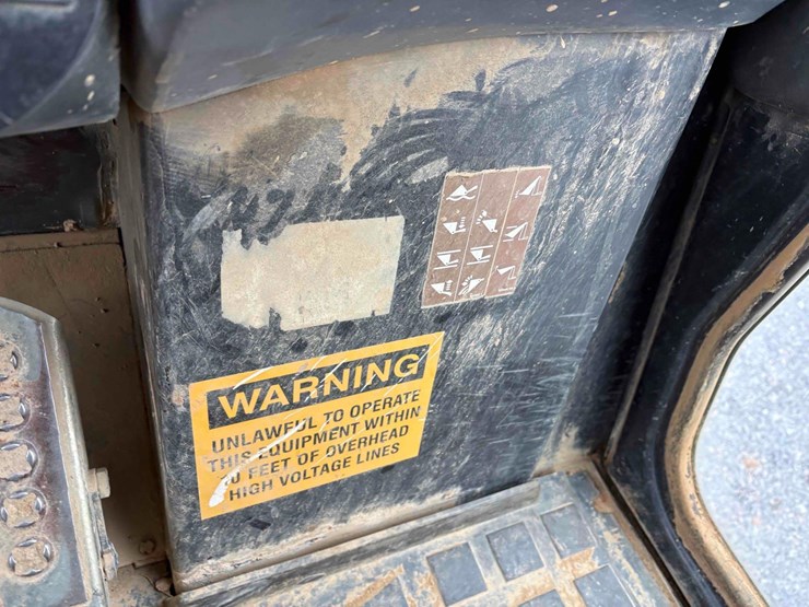 2004-caterpillar-963c-image-13