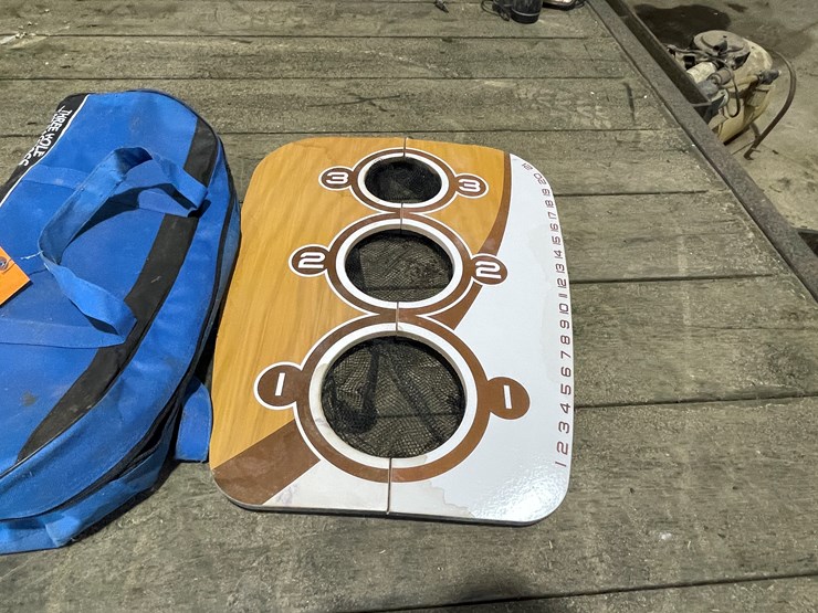 #7228-•-3-hole-bean-bag-toss-game-image-8