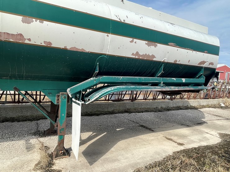 1978-fruehauf-tanker-image-13