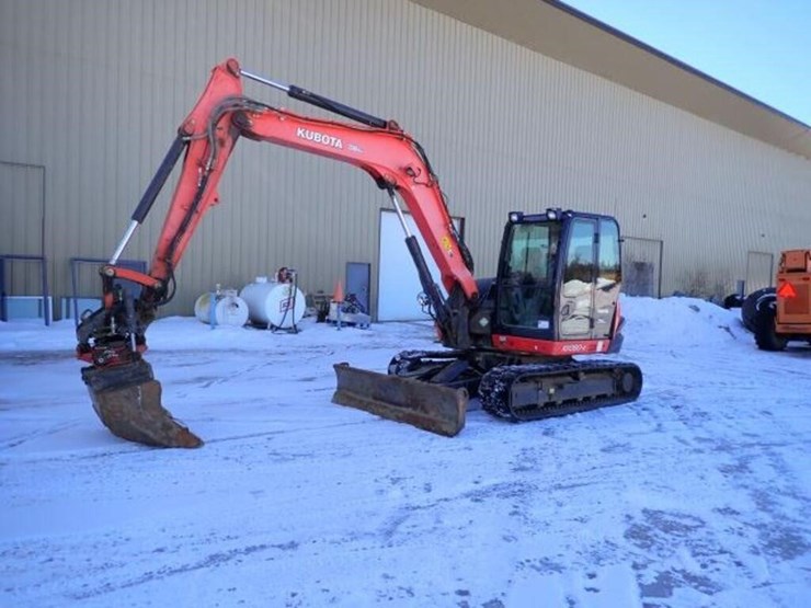 2017-kubota-kx080-4-image-1