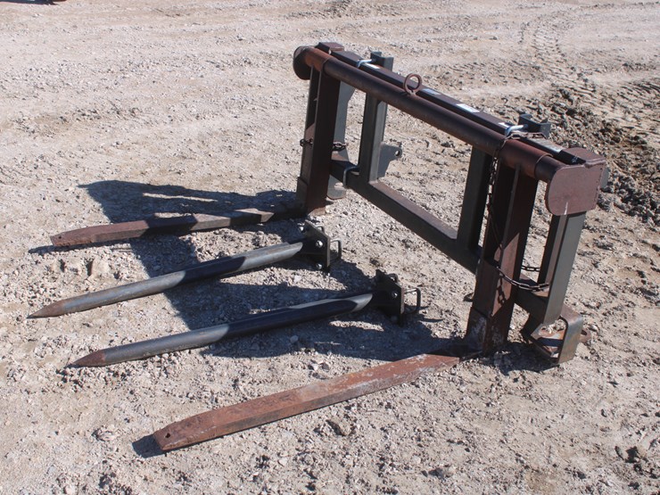 #2070-•-uro-or-bidirectional-mount-pallet-forks-image-8