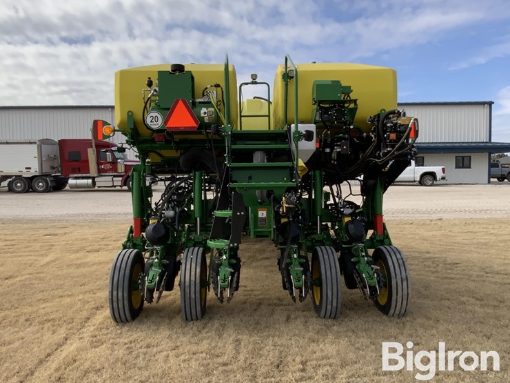 2023-john-deere-1775nt-image-6