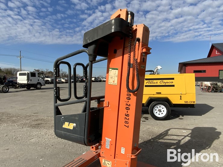 2018-jlg-ft70-image-17