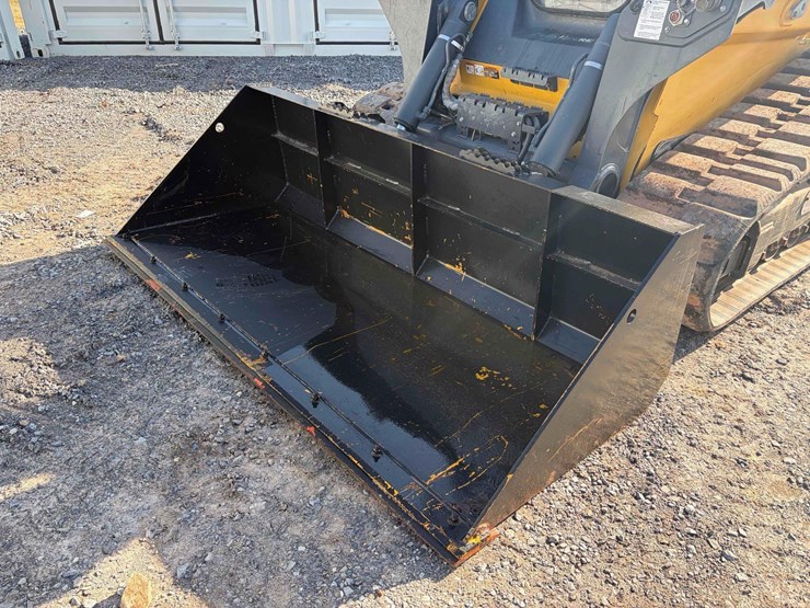 2022-deere-333g-image-7