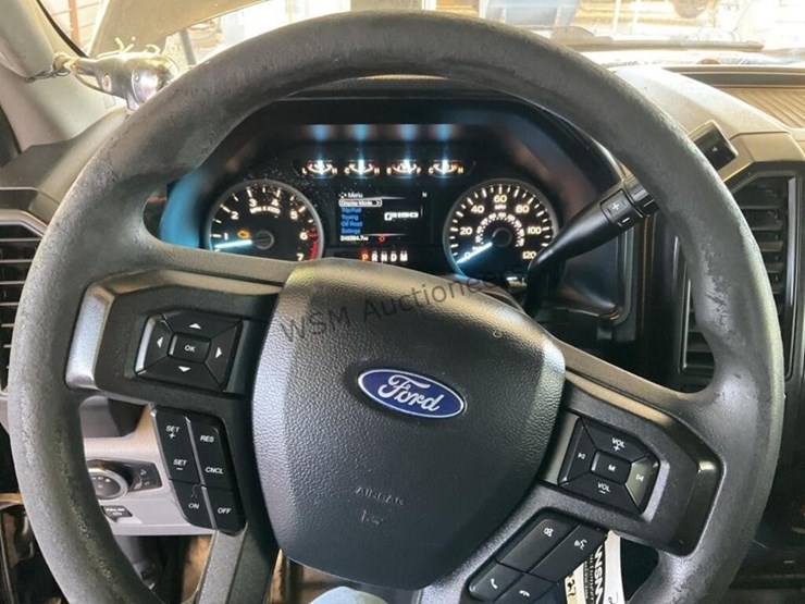 2020-ford-f150-image-18