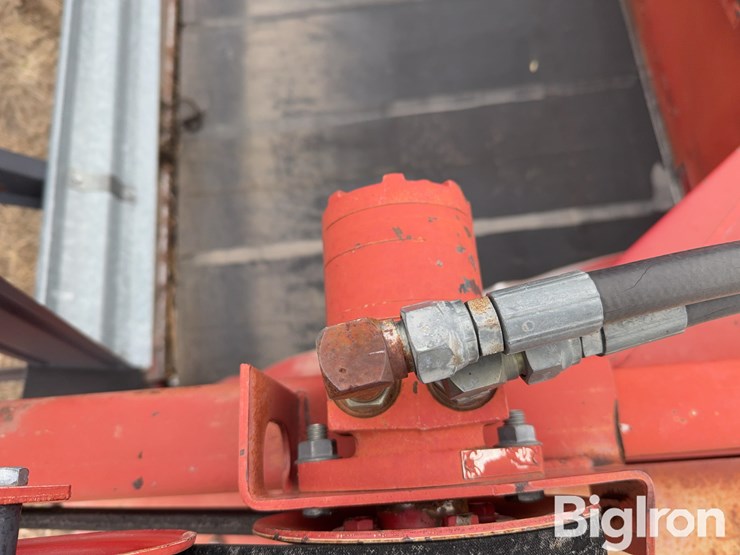 case-ih-8820-image-15