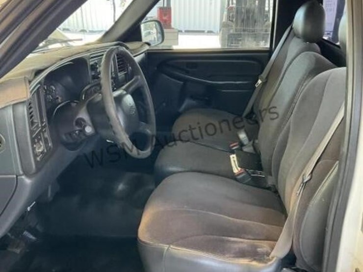 1999-chevrolet-silverado-1500-image-20