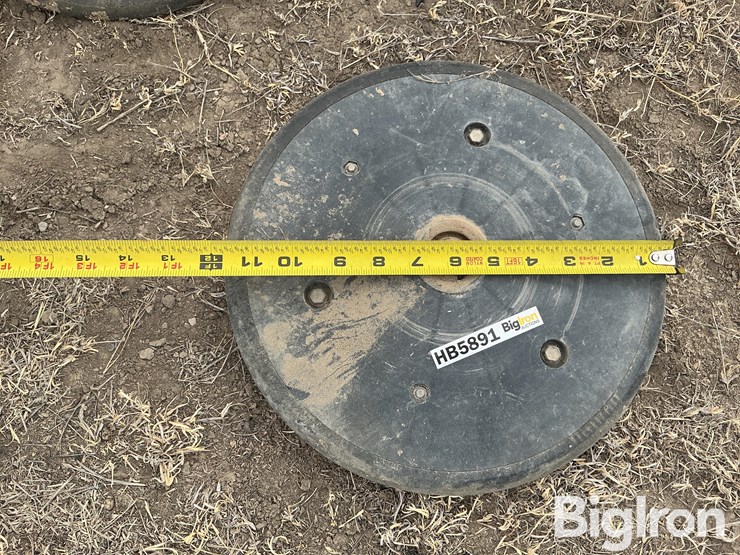 john-deere-oem-rubber-closing-wheels-image-8