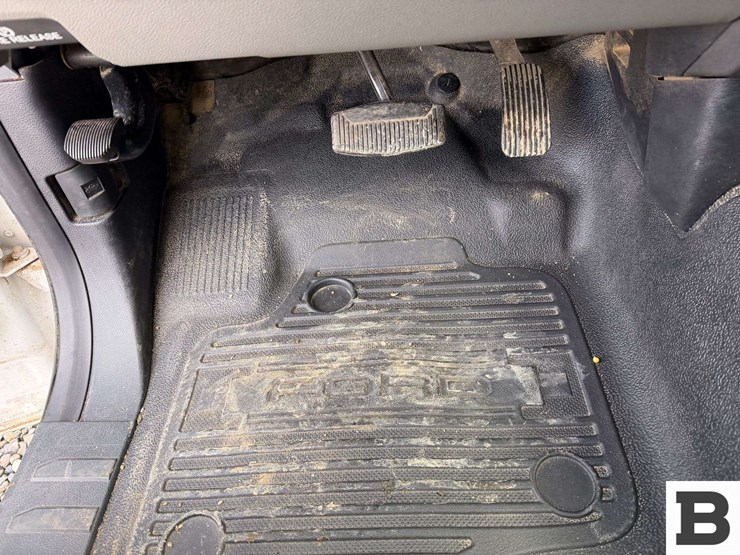 2019-ford-f350-image-29