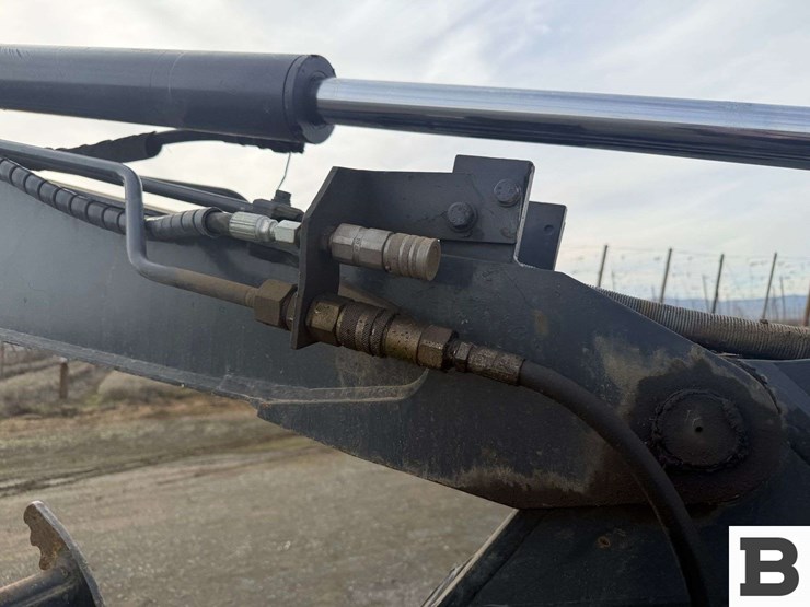 2012-deere-50d-image-45