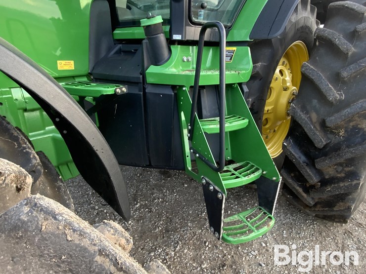 2013-john-deere-8360r-image-18