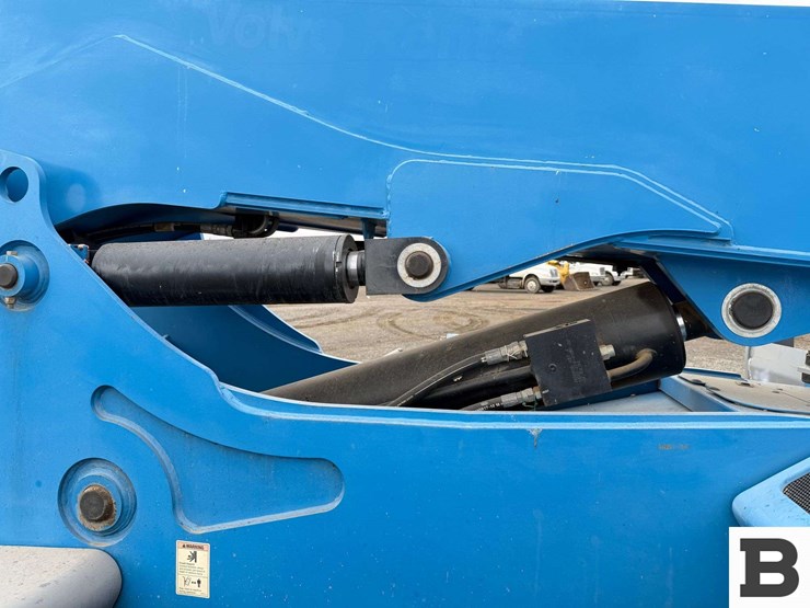 2013-genie-gth844-image-37