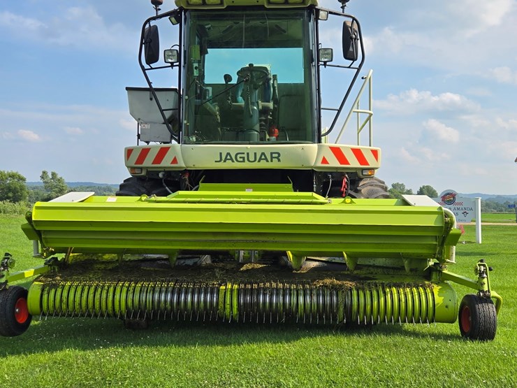 claas-830-image-2