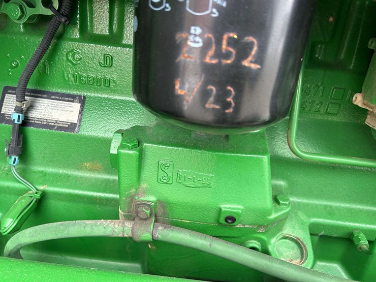 2000-john-deere-7810-image-26