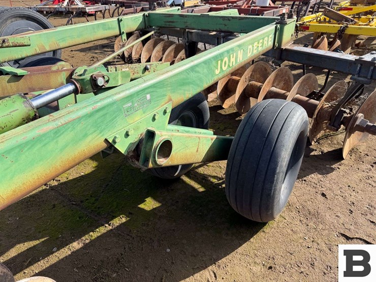 john-deere-455-image-23
