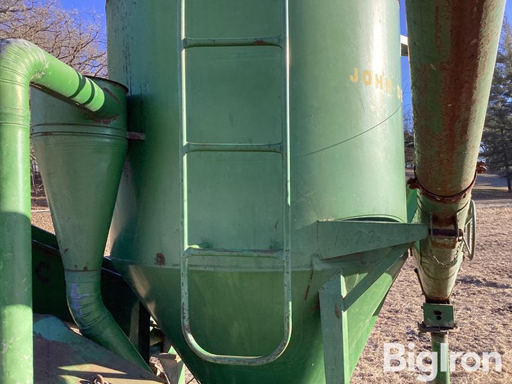 john-deere-400-image-16